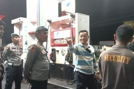 Antisipasi penimbunan BBM bersubsidi, Kapolres pimpin langsung sidak ke tiga SPBU di Pasbar