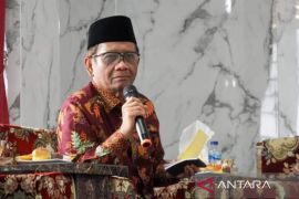 Hoaks! Jokowi tunjuk Mahfud MD jadi ketua KPK
