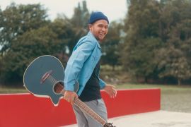 Segara nostalgia masa SMA lagu "Galih dan Ratna"