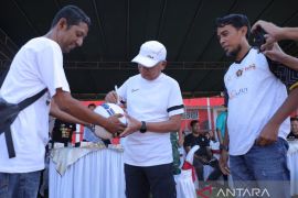 Pemkab Asahan vs wartawan awali turnamen Old Crack PWI Asahan