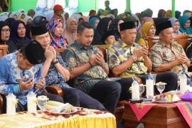 Warga Secanggang doakan pasangan Syah Afandin-Rizky Sitepu pimpin Langkat