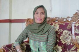 Kalsel upayakan masyarakat cintai kesenian teater Mamanda