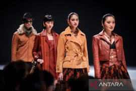 KemenKopUKM dan Pemkab Garut berkomitmen dorong UMKM kulit mendunia