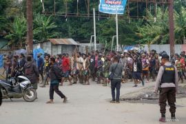 Hukum sepekan, suap Bupati Mamberamo Tengah hingga anak pejabat DJP