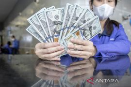 Rupiah menguat jadi Rp15.257 per dolar