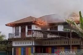 Ruko milik mantan anggota DPRD Riau terbakar