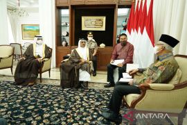 Kemarin - Tambahan kuota haji hingga prajurit TNI bantu tanam padi