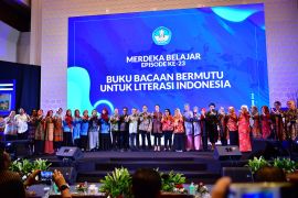 Kemendikbudristek distribusikan 560 judul buku bacaan ke daerah 3T