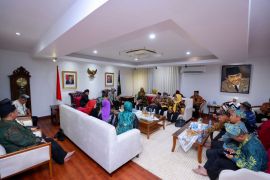 Bupati Ipuk minta diaspora jaga kekompakan demi kemajuan Banyuwangi