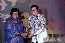 HST raih penghargaan Adipura kategori kota kecil