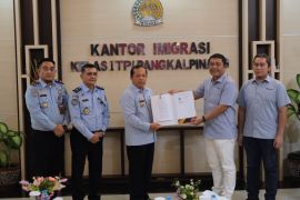 Terminal Khusus Timah Mentok sebagai Tempat Pemeriksaan Keimigrasian