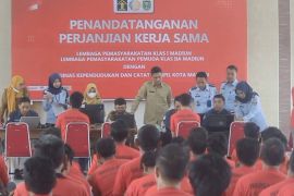 Disdukcapil cek NIK warga binaan Lapas Pemuda Madiun