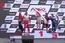 Pemenang Kejuaraan Dunia Perahu Motor F1 Danau Toba puji antusiasme penonton