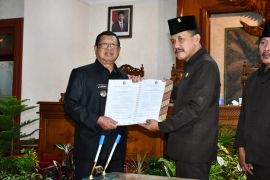 DPRD Tulungagung usulkan pemberhentian pimpinan karena terjerat KPK