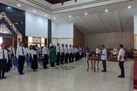 Wabup Tabalong ingatkan ASN berikan tauladan kepada masyarakat