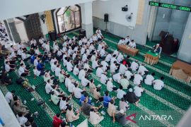 Gus Ali doakan PT SIER berkah dan karyawannya mapan intelektual-finansial