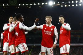 Arsenal unggul lima poin dari Man City setelah menang telak 4-0 atas Everton