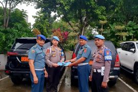 Puspom TNI serahkan mobil pakai pelat dinas TNI palsu ke polisi