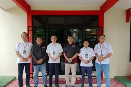 Jasa Raharja Cabang Lampung lakukan kunjungan ke Kantor Perum LKBN ANTARA Biro Lampung Page 1 Small