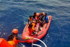 Basarnas sebut KM Linggar tak miliki radio marine sehingga sulitkan pencarian korban