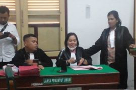 Dua WN Malaysia selundupkan narkoba dituntut 10 tahun penjara