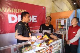 Kemensos serahkan bantuan Atensi bagi 391 PPKS Kota  Tegal
