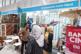 Produk Dekranasda Aceh Timur laris manis di Inacraft