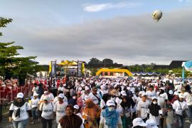 HUT ke-25 Kementerian BUMN, Bukit Asam gelar jalan sehat di 6 kabupaten