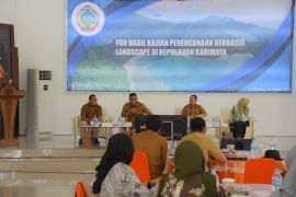 Pemda KKU gandeng ITB bangun wisata  bahari di Karimata