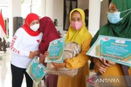 Jatim tekan angka kematian ibu dan bayi