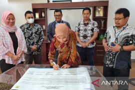 PLN Bekasi catat kenaikan pendapatan dan pelanggan