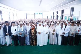 Khofifah minta orang tua dukung anak tempuh pendidikan