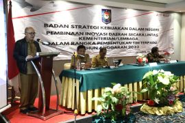 Innovation from regional gov'ts necessary to improve public services