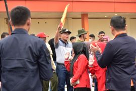 Pj Wako Payakumbuh lepas dan ikuti jalan santai bersama masyarakat