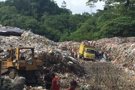 Pemkot Ambon usulkan kenaikan tarif retribusi sampah rumah tangga