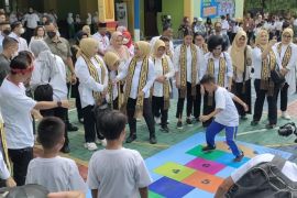 Ibu Negara edukasi sekolah sehat di Bandarlampung