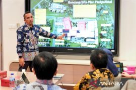 Pj wali kota temui Wamenkes bahas peningkatan fasilitas kesehatan di Sabang