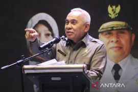 Gubernur  Kaltim minta BPKAD tuntaskan soal aset daerah terbengkalai