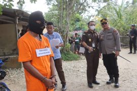 Pelaku penembakan almarhum Paino di Wampu lakukan 91 adegan rekonstruksi