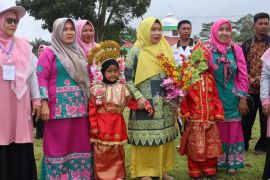 Bunda PAUD Merangin buka gebyar PAUD dan TK se-Kecamatan Renah Pamenang