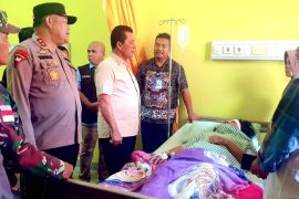 Korban longsor di RSUD Natuna dijenguk Gubernur Kepri