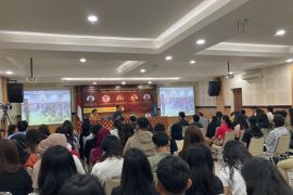 Kegiatan Perdana Japelidi dan Konjen AS Surabaya di Bali disambut meriah Mahasiswa