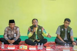 Anggota KPPS di Mentewe terima pembekalan dari dinas