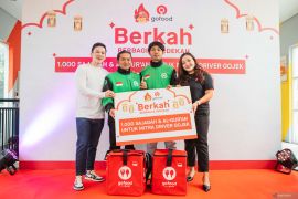 Geprek Bensu adakan program sosial ajak pelanggan bersedekah