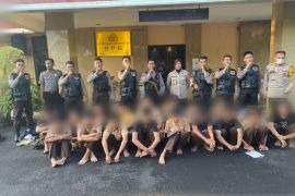 18 pelajar diduga hendak tawuran ditangkap polisi di Kalideres