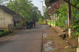 Korban banjir Sukaresik kembali beraktivitas normal