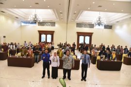 Ratusan santri di Sidoarjo dibekali ilmu berwirausaha