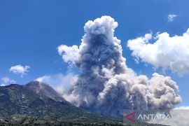 Kabupaten Magelang terdampak hujan abu Merapi