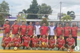 Kalsel kemarin, polisi ciduk pelaku penggelapan uang koperasi hingga Lapas Banjarbaru gelar pekan olahraga