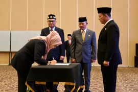 Gubernur Ansar lantik pejabat eselon II,  Diky Wijaya jadi Kepala BP2RD